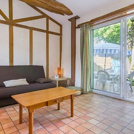 Confortable Avec Jardin Et Piscine Commune - Fr-1-306-1325 * Port-Saint-Père