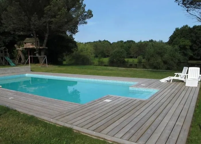 Confortable Avec Jardin Et Piscine Commune - Fr-1-306-1325 בית נופש Port-Saint-Père