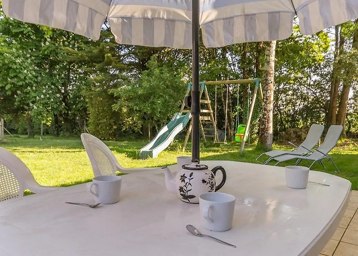 Confortable Avec Jardin Et Piscine Commune - Fr-1-306-1325 Port-Saint-Père